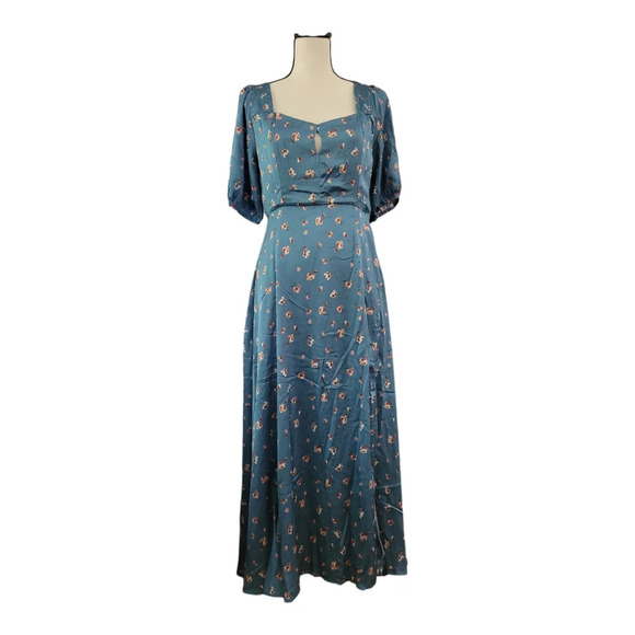 Lulus Dresses & Skirts - Lulus floral print maxi dress with square neckline